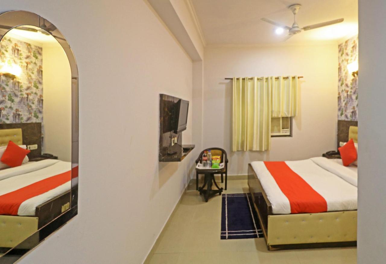 Airport Samara Inn Nuova Delhi Esterno foto